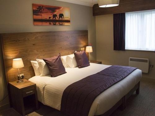 Hotel The White Hart Swindon Exterior foto